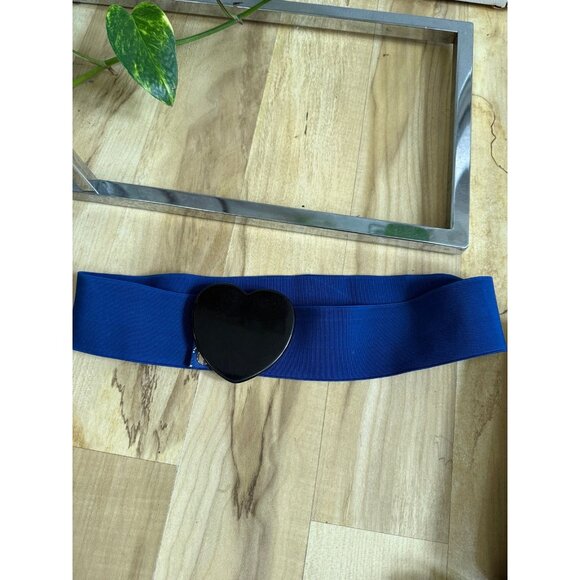 Small/medium blue with Black Heart belt - Picture 1 of 10